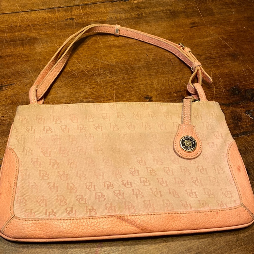 Dooney & Bourke purse